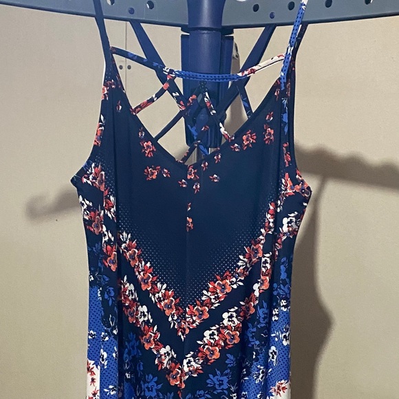 Spring Dress - Picture 2 of 8